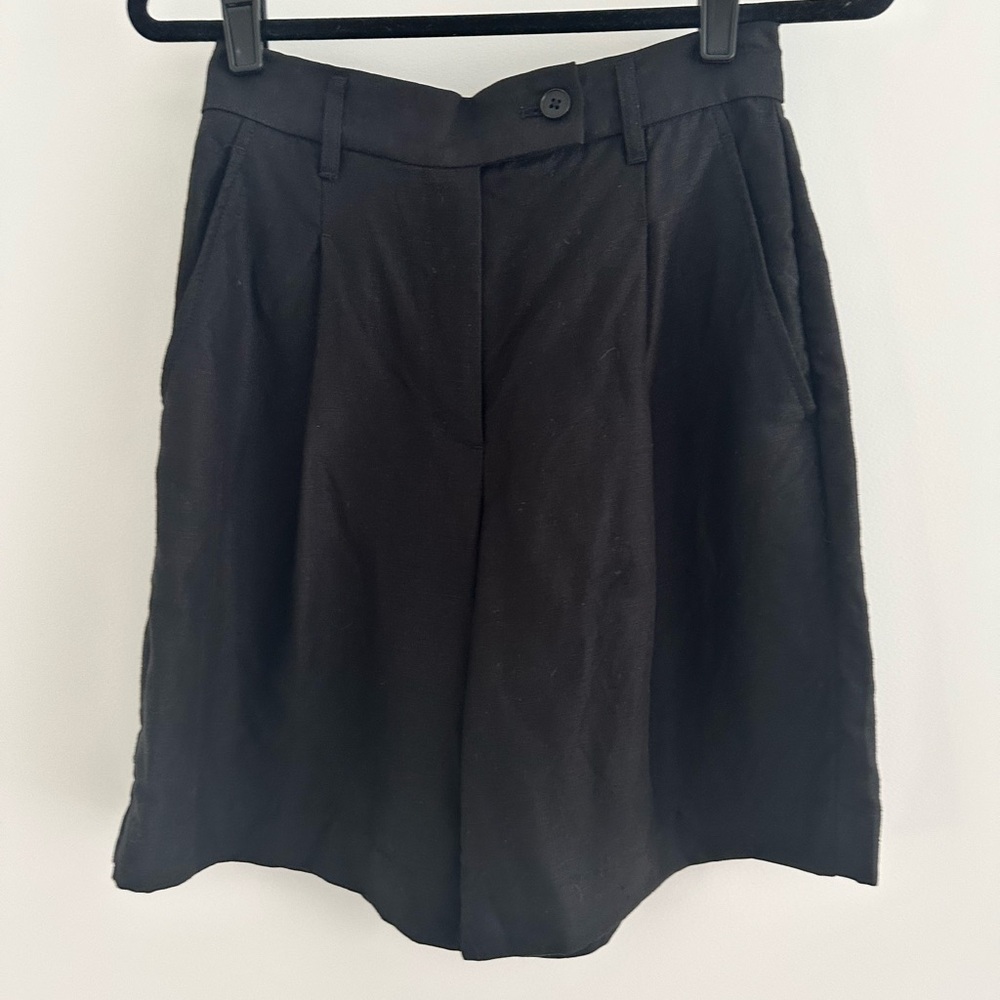 Wilfred by Aritzia Black Effortless Linen Short Size 2